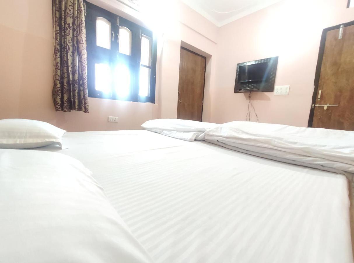 Choudhary Guest House Udaipur Eksteriør billede